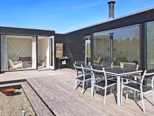  6 person holiday home in Øster Assels-By Traum in Øster Assels