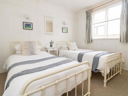 Wootton Gray - image 11