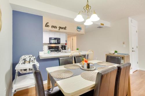 Kissimmee Condo with Furnished Patio 8 Mi to Disney in Kissimmee, USA