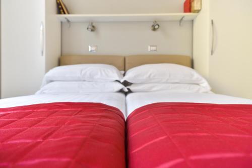 Lata Luxury Apartment - image 3