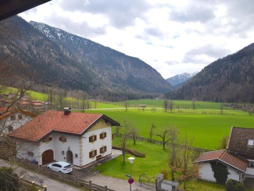 Supreme Apartment in Bayrischzell with Infrared Sauna, Garden