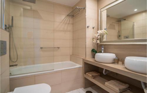 Apartment Riviera del Sol with Sea View 11 - image 7