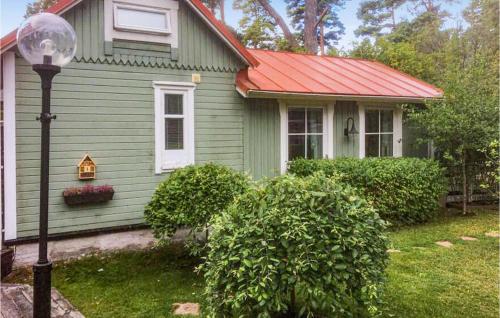 Beautiful Home In Stavsns With Wifi And 1 Bedrooms - Djurhamn