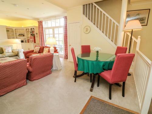 The Garden Rooms - image 5