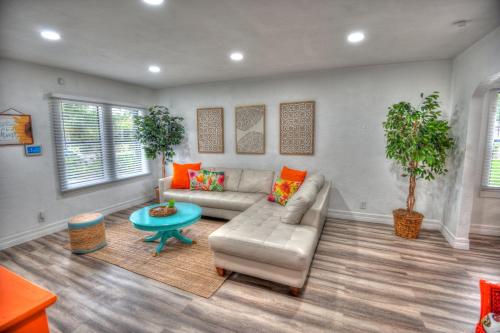 Tropical Oasis Private Pool 10 min to Fort Lauderdale Beach and Las Olas in Fort Lauderdale, USA