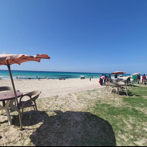 Hotel appartment sea view 3 bedrooms 3 toilets 3rd floor free wifi Bellevue village agami alexandria in Agami