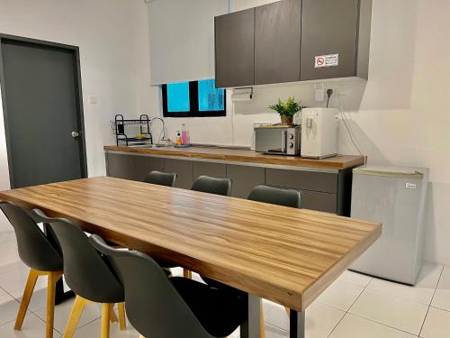 Kitchen, PadiViu Family Suite at Imperio Professional Suite, Alor Setar in Alor Setar