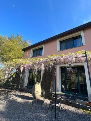 Bed and Breakfast Il Glicine in Piedimonte Etneo