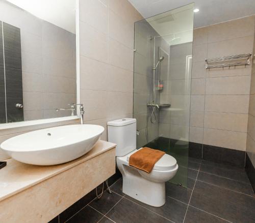 Superior King Room image 9