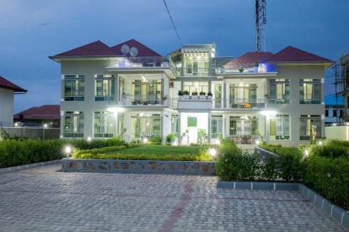 The city Block Apartment in Μπουζουμπούρα