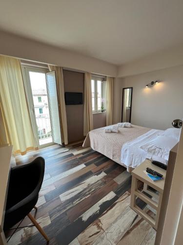 Don Ugo Luxury Rooms - image 11