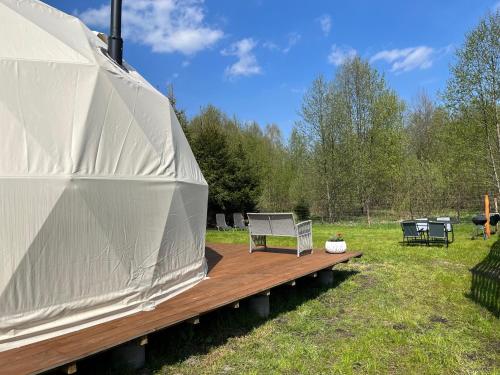 Glamping w sercu mazur z prywatną plażą (Glamping w sercu mazur z prywatna plaza) in Mrozy Wielkie