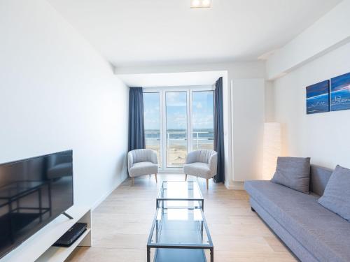 Appartment 2 bedrooms at Normandie on floor 4