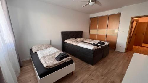 2 room apartment, near OC Galeria, Petržalka