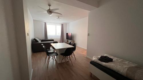 2 room apartment, near OC Galeria, Petržalka