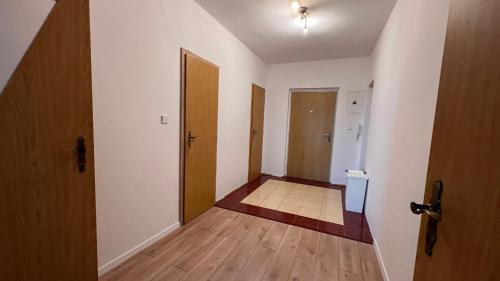 2 room apartment, near OC Galeria, Petržalka