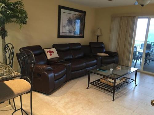 Pezsgőfürdő, Oceanway 203 - Upscale Oceanfront Condo - 2BR and 2BA in Indian Rocks Beach (Florida)