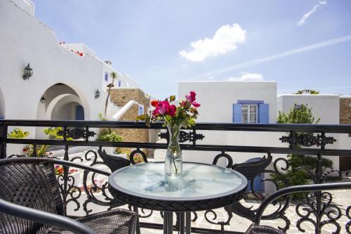 Балкон, Naxos Holidays in Острів Наксос