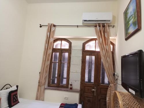 BREAD HOUSE BREAD HOUSE