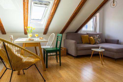 Cool attic apartment Marina in the heart of Split, Сплит