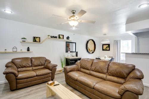 Serene Dallas Condo with Pool - Walkable Location! in Хайленд-Парк