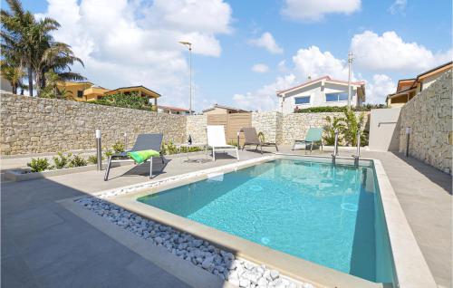 Awesome Home In Noto With Outdoor Swimming Pool, Wifi And 2 Bedrooms