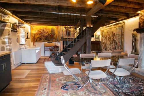 La Maison du Bonheur & Spa in Felletin