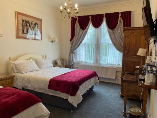 Pulteney House - image 11
