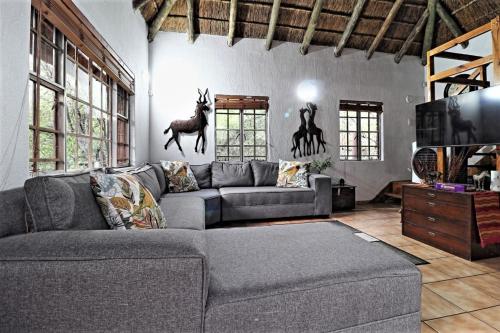 Ostrich Cottage in Kruger National Park