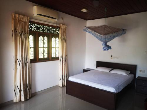 Sithu Guesthouse - Tap to explore photos