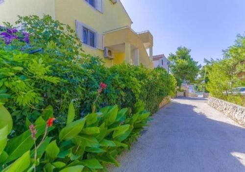 Apartment 2 with Sea View