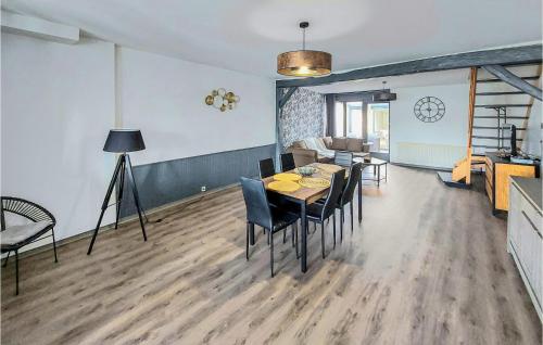 . Lovely Home In Gamaches With Wifi