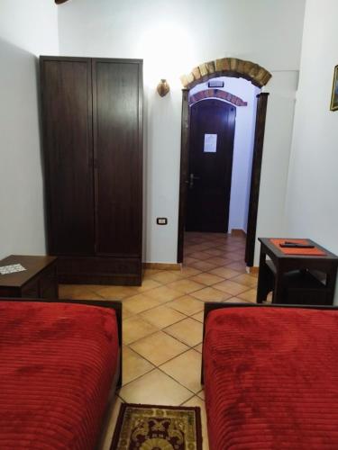 Hotel Guva Mangalem - image 13