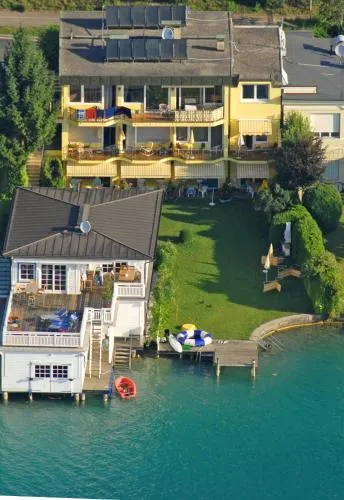 Seehaus Jamek in Pörtschach am Wörthersee, Österreich