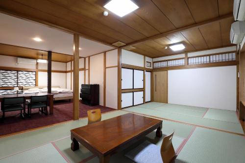 Tsukasaya Ryokan