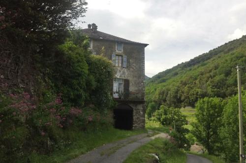 Maison de caractère- grand appartement en location