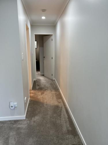 Guest Suite - Cosy place in the Wattle Downs, Auckland (photo 5)