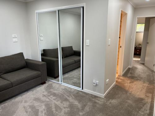 Guest Suite - Cosy place in the Wattle Downs, Auckland (photo 9)