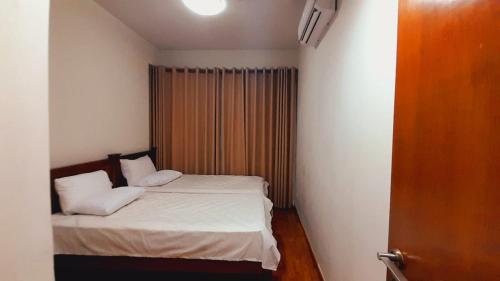 Two-Bedroom Apartment image 8