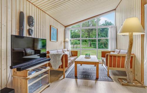 Four-Bedroom Holiday Home In Stege in Hegningen