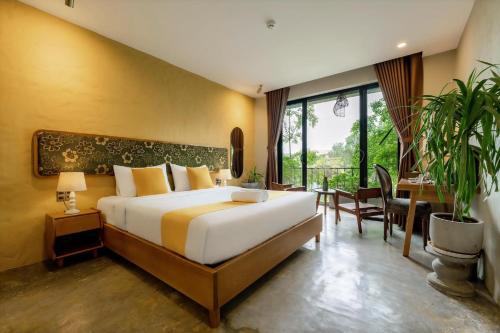 King Room with Garden View room in Nam An Mama Villa Hoi An