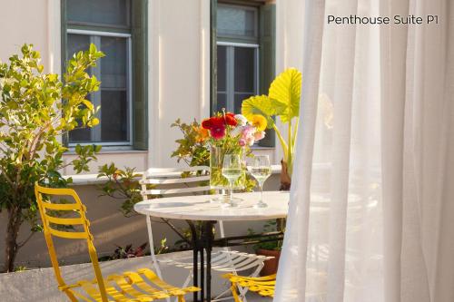 Live in Athens PLAKA Suites - image 3