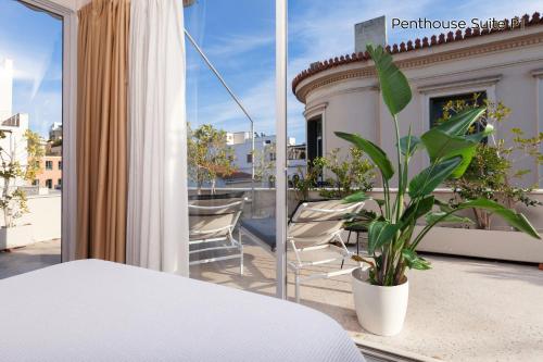 The Marble Suites, PLAKA, Афины (фото 8)