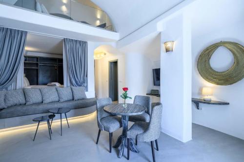 Létesítmények, Deep Earth Villas in Exo Gonia