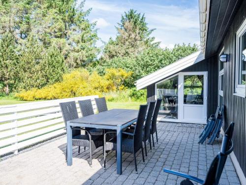 10 person holiday home in Blåvand in Blåvand