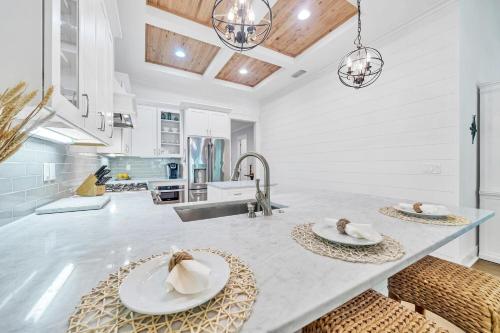 Peaceful Easy Feeling by Realjoy Vacations - image 3