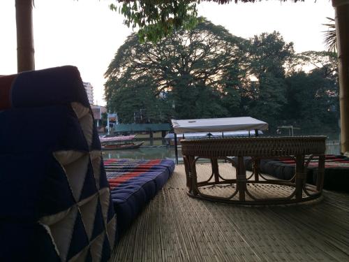 Mapping Hostel – Chiang Mai, IA