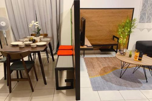 Ssrhomestay/s2/corner Lot/15pax - Seremban