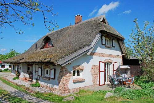 Ferienhaus unterm Reetdach