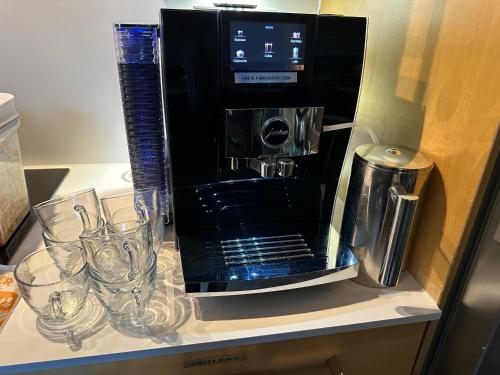 The Riverhouse - image 6